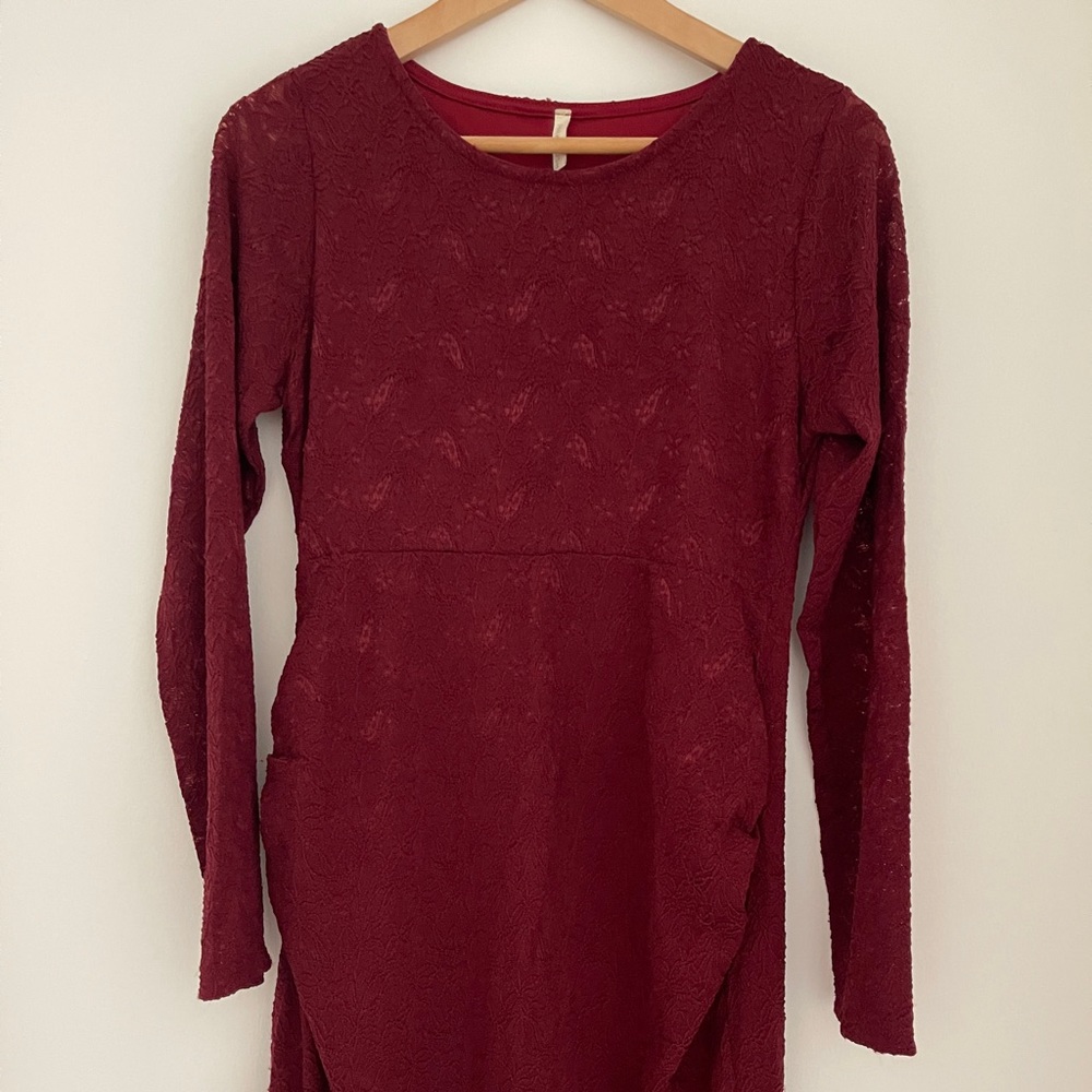 PinhBlush Maternity lace dress